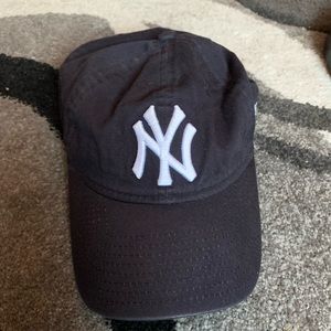 Black NY Yankees Baseball Cap